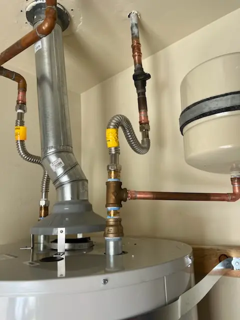 Water heater installation and plumbing repair in Jordan Oaks